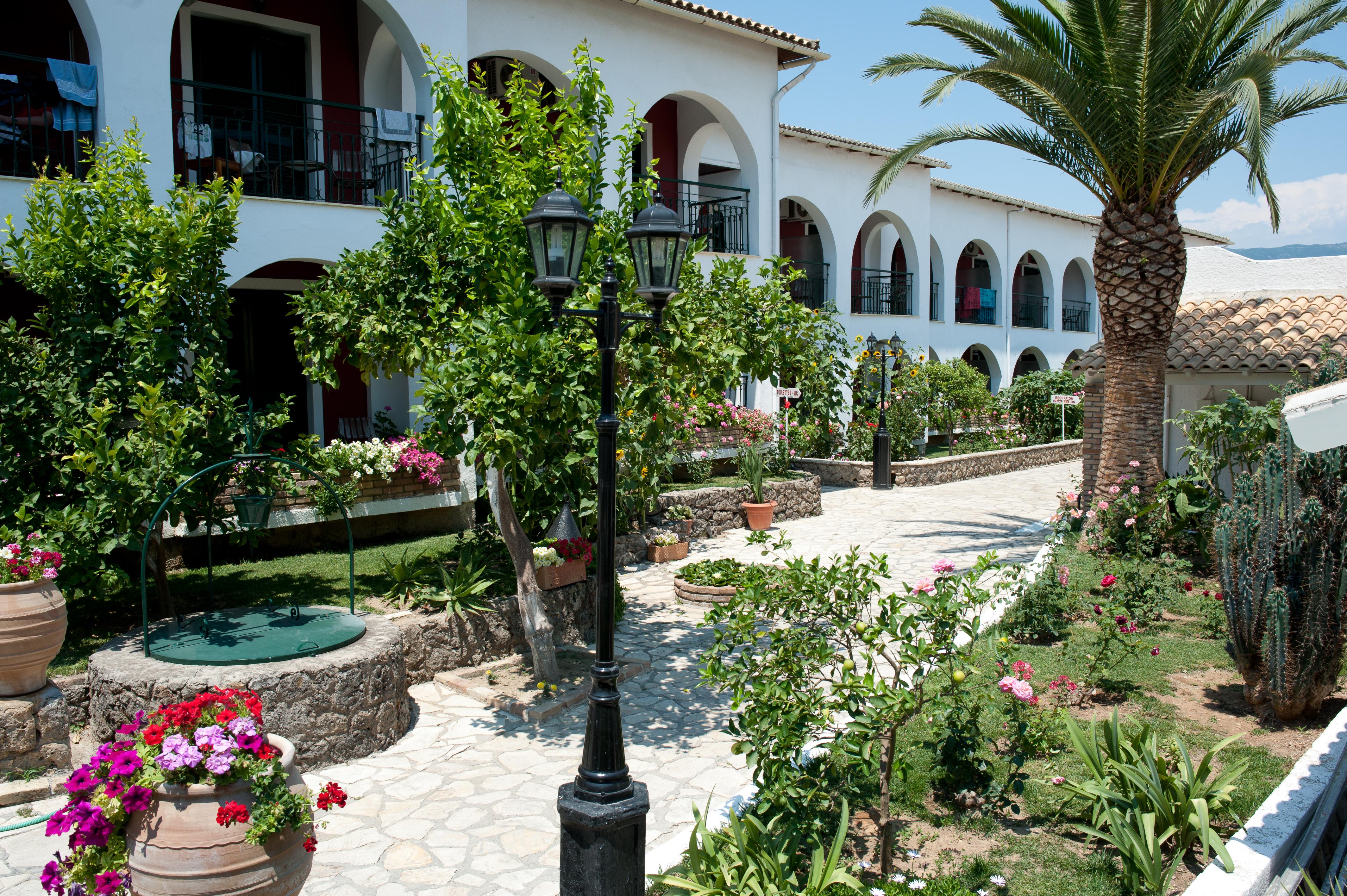 Iliada Beach Hotel Gouvia Esterno foto