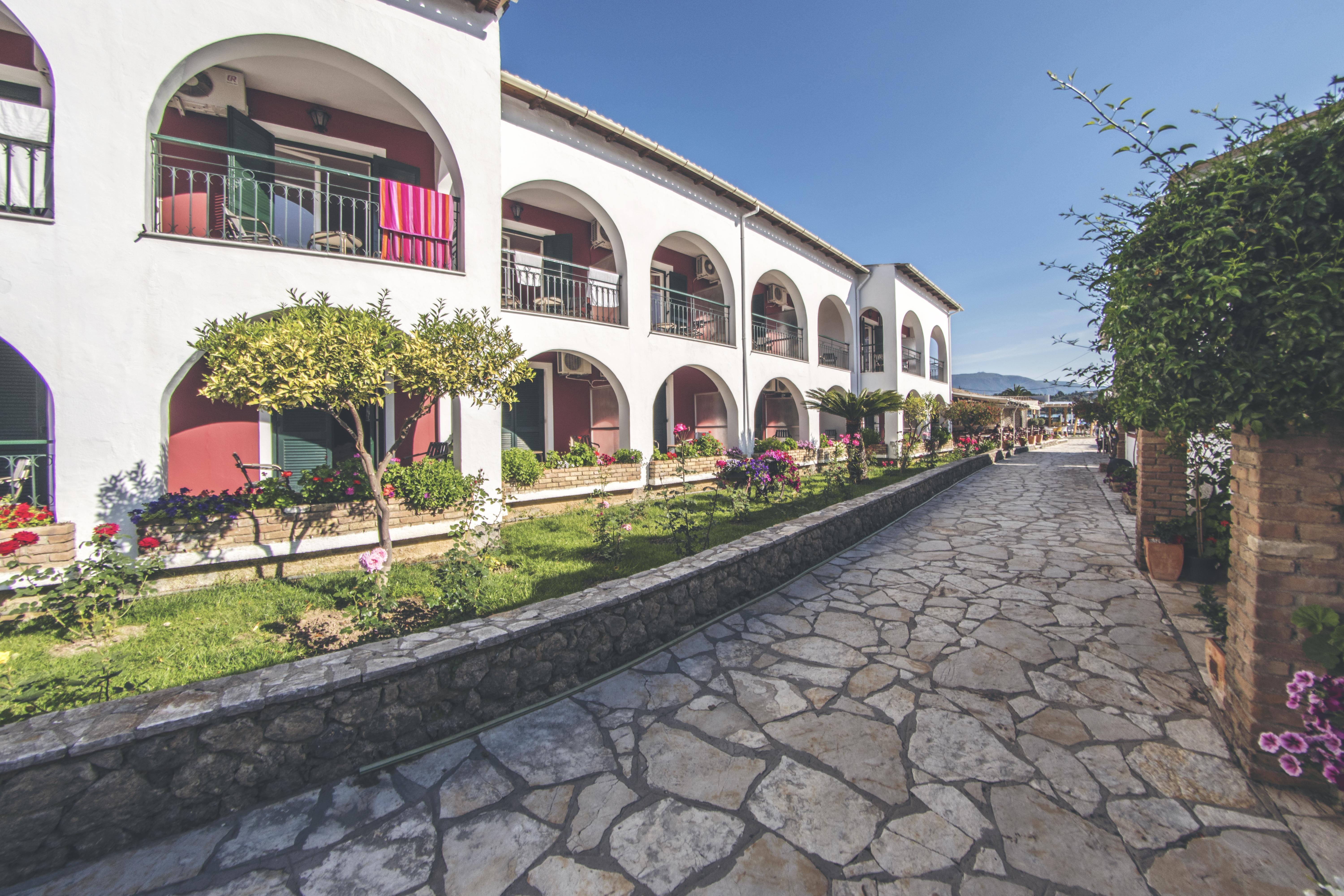 Iliada Beach Hotel Gouvia Esterno foto